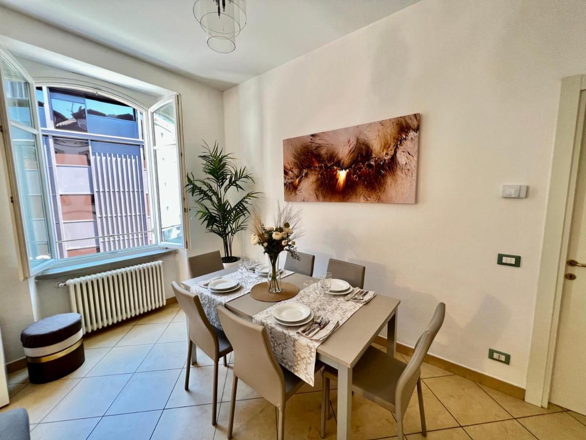 Appartement Divina Luxury With Jacuzzi Near The